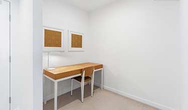 1 Bedroom + Study - study area
